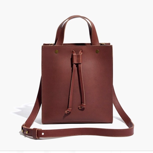 Madewell Handbags - NWT Madewell Brown Passenger Crossbody Tote